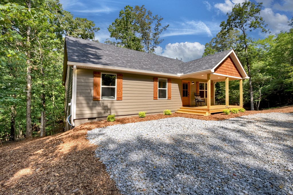 388 Carlisle Drive