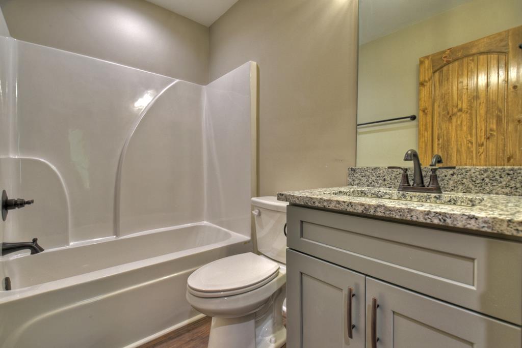297 Oneida Circle