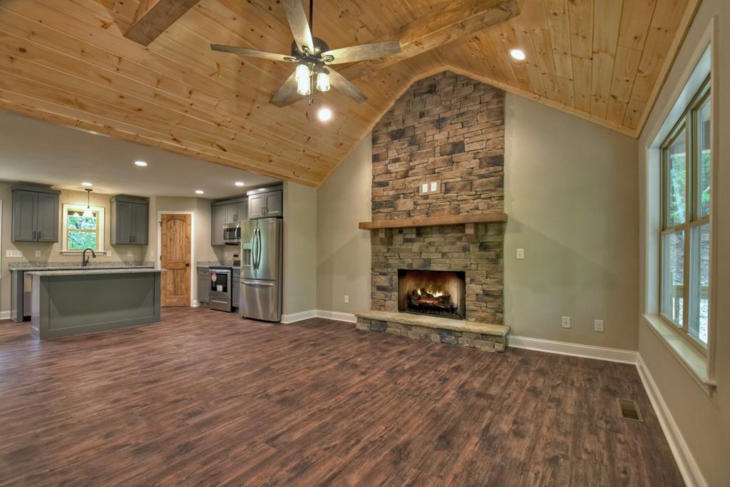 297 Oneida Circle