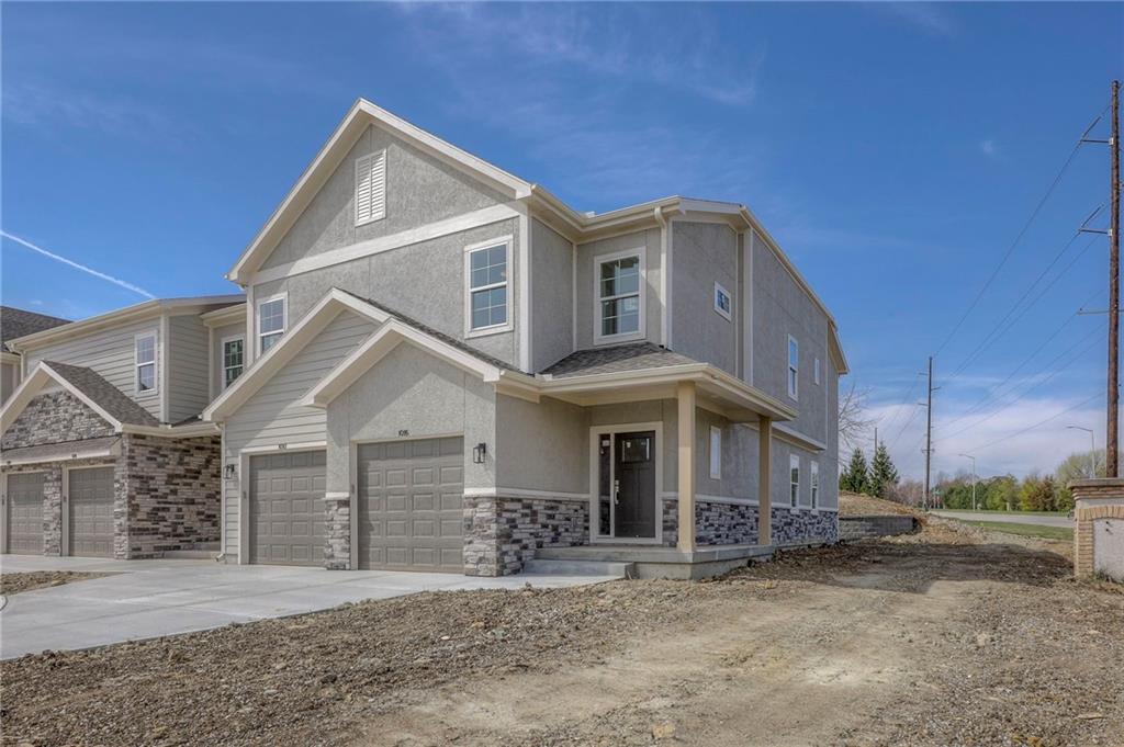 1095 N Findley Street