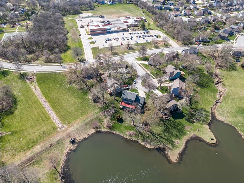 706 N Persimmon View Circle