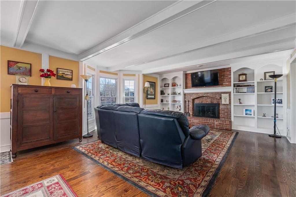 706 N Persimmon View Circle