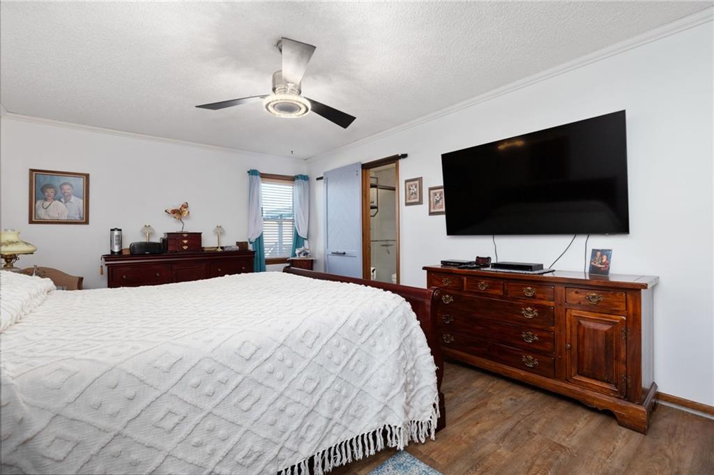 126 E Westhoff Place