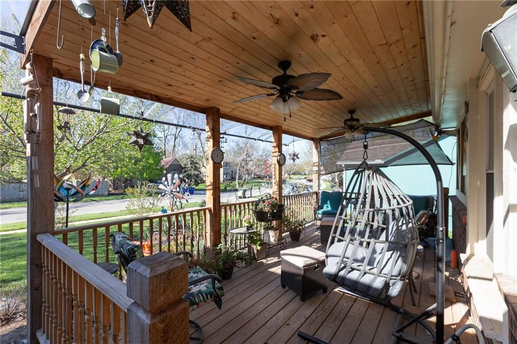 126 E Westhoff Place