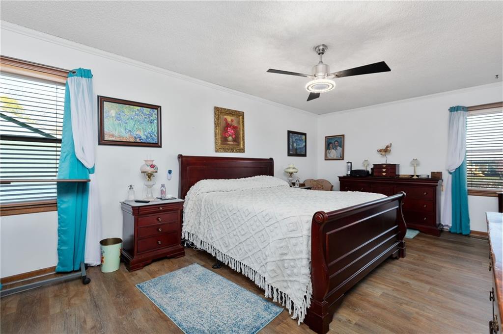 126 E Westhoff Place