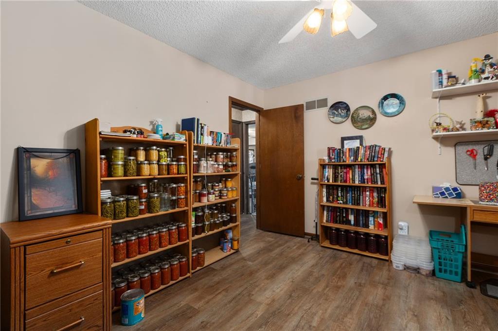 126 E Westhoff Place