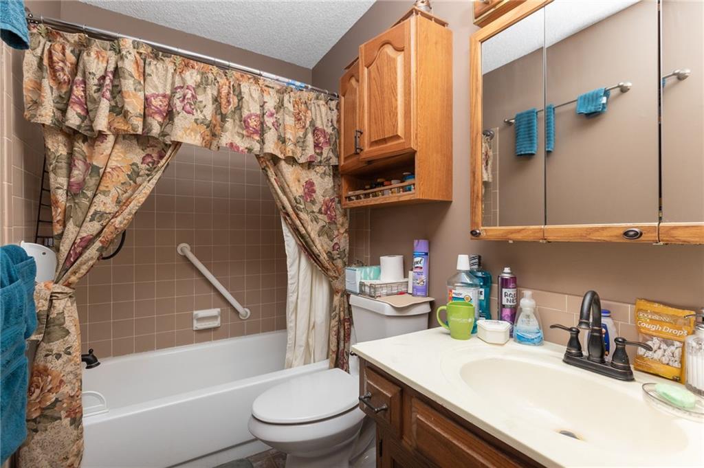 126 E Westhoff Place