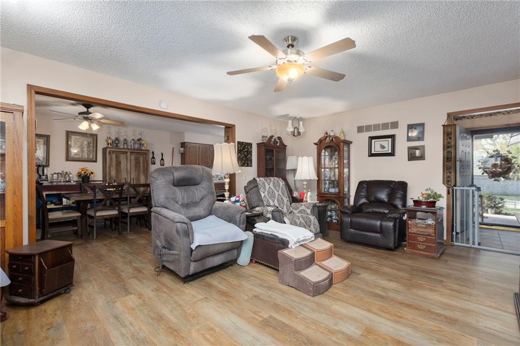 126 E Westhoff Place