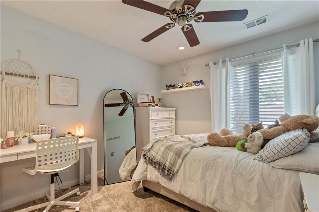 14221 S Summertree Lane