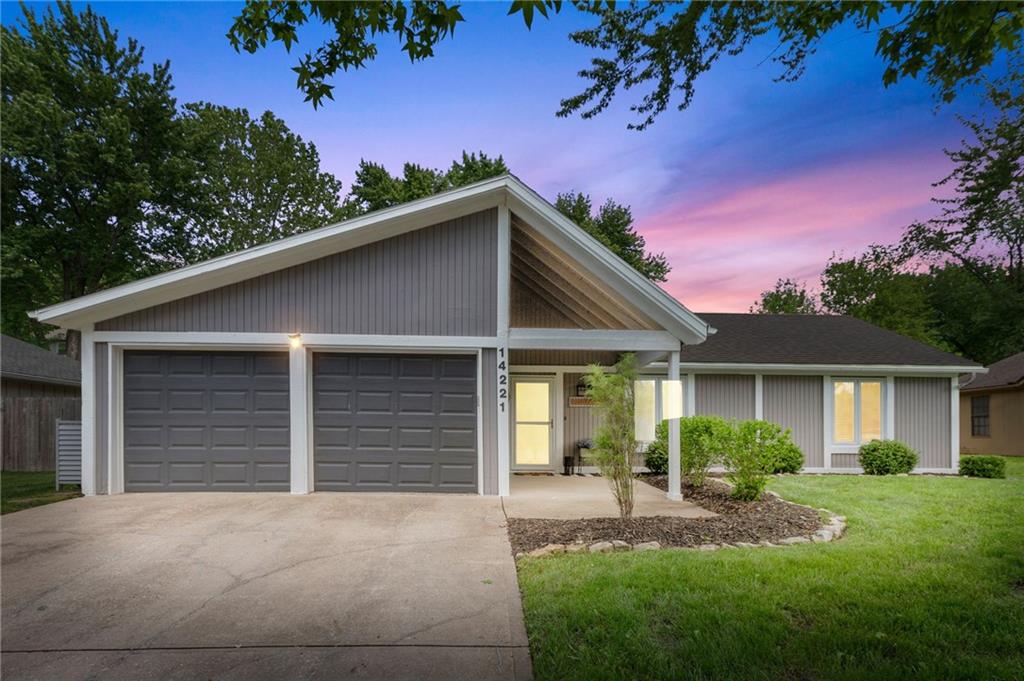 14221 S Summertree Lane