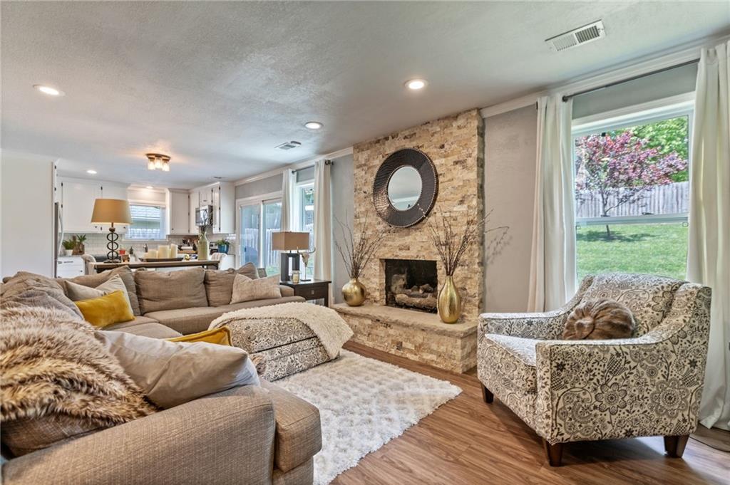 14221 S Summertree Lane