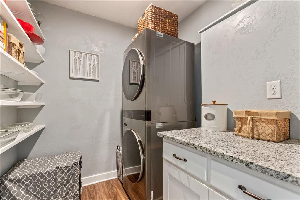 14221 S Summertree Lane