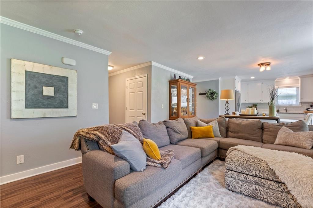 14221 S Summertree Lane