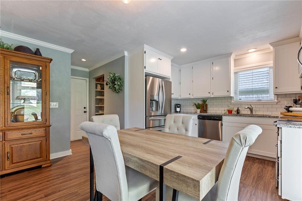 14221 S Summertree Lane