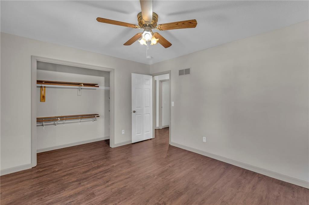 11921 W 49th Terrace