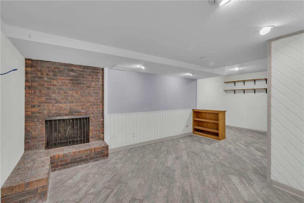 11921 W 49th Terrace