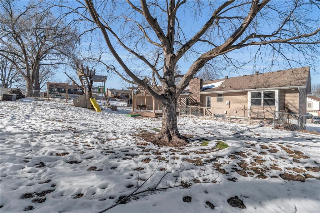 11921 W 49th Terrace