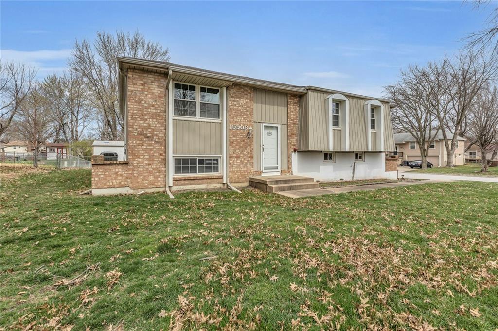 15908 W Brougham Court