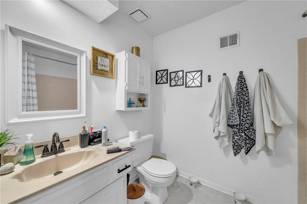 14808 S Saddletree Lane