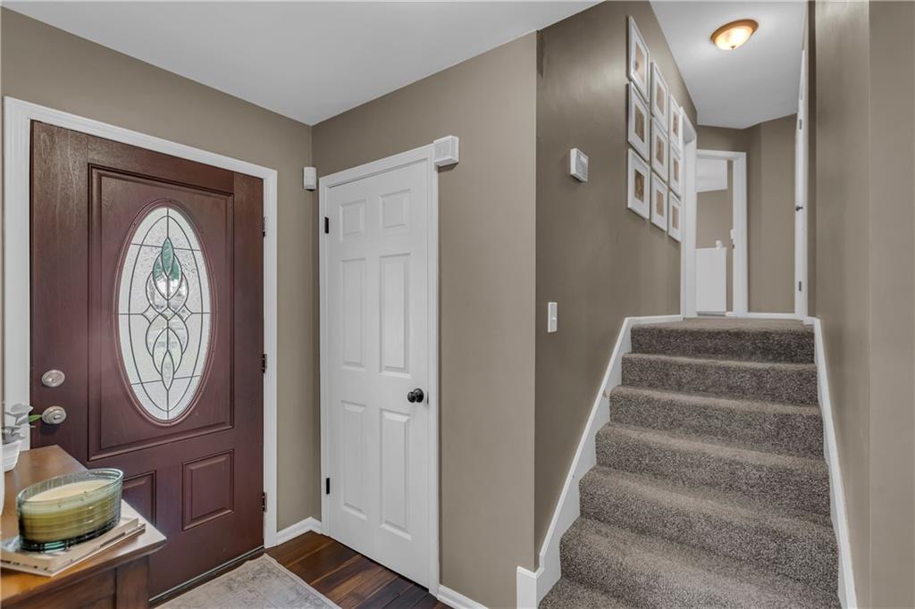 10001 Monrovia Street