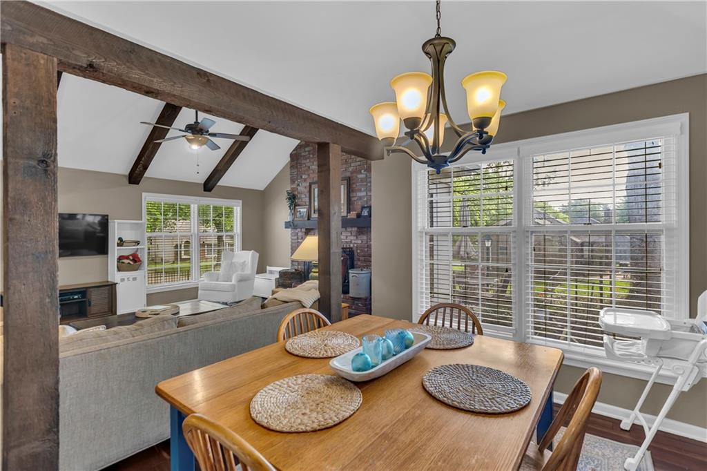 10001 Monrovia Street