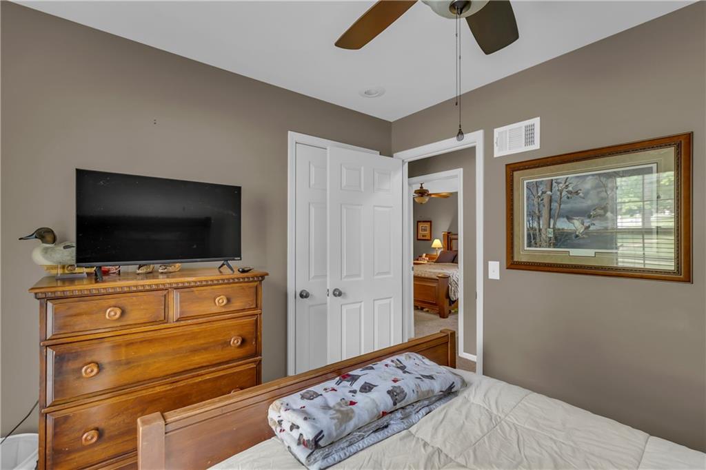 10001 Monrovia Street