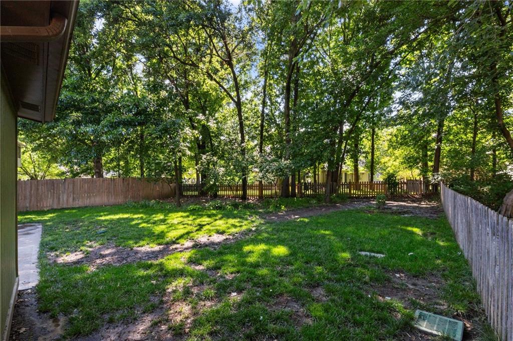 12484 S Hallet Street