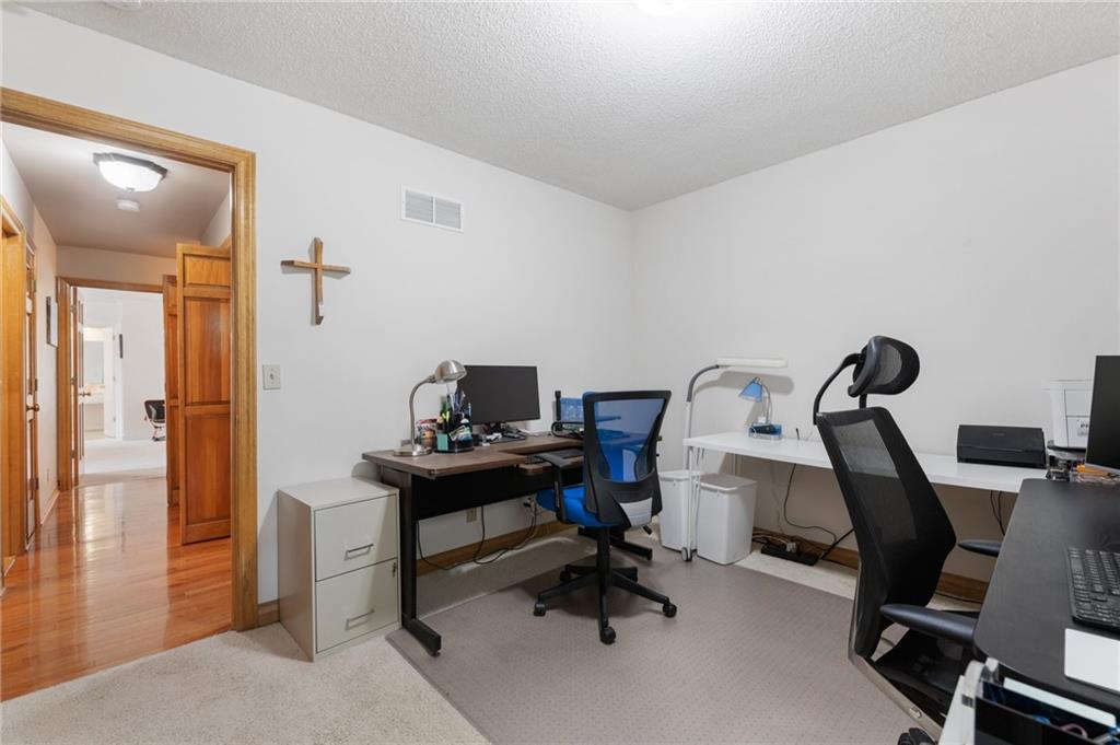 12484 S Hallet Street