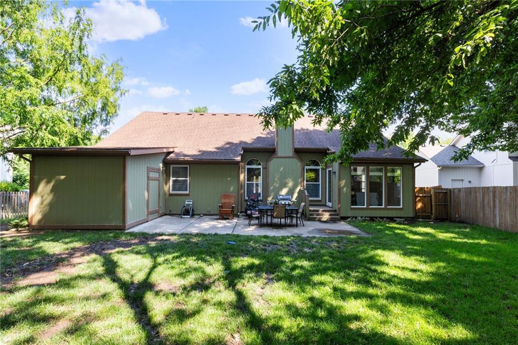 12484 S Hallet Street