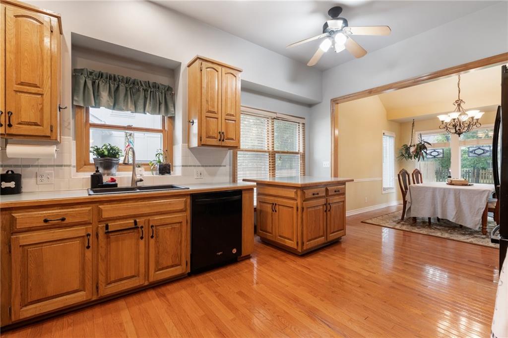 12484 S Hallet Street