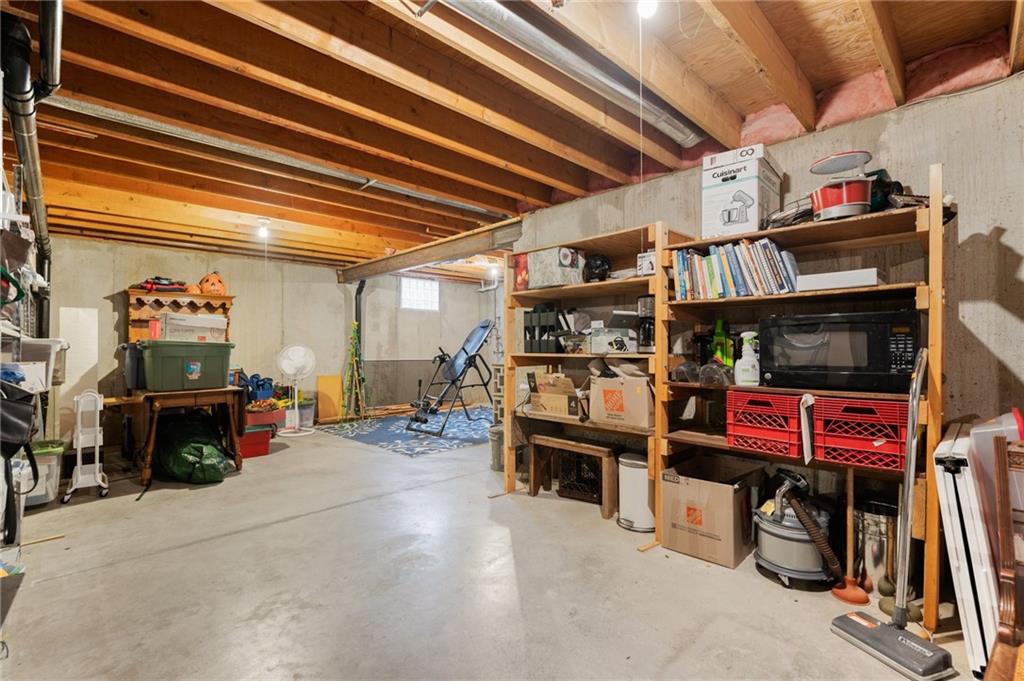 12484 S Hallet Street