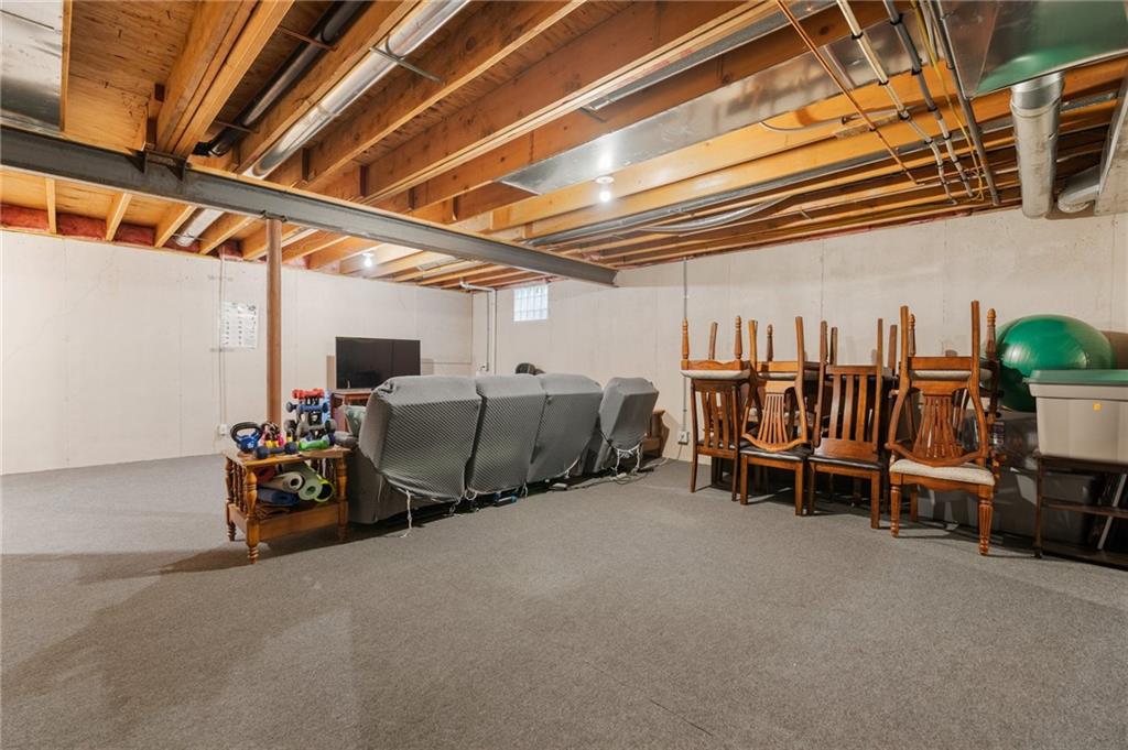 12484 S Hallet Street