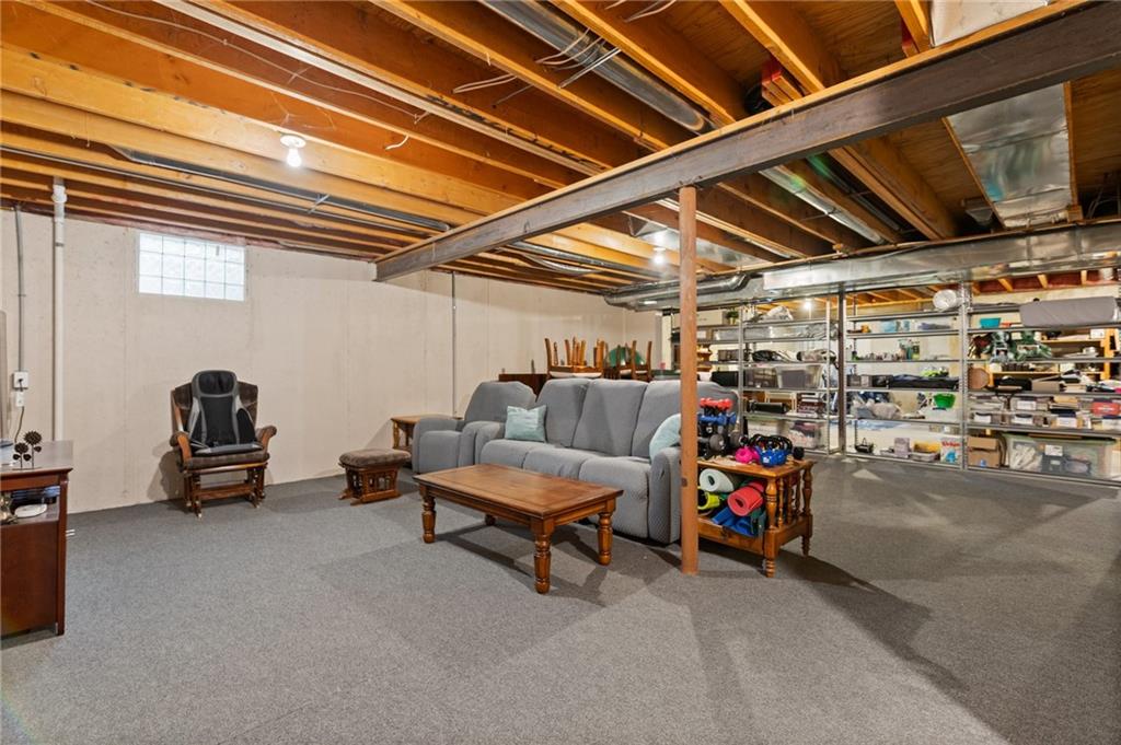 12484 S Hallet Street