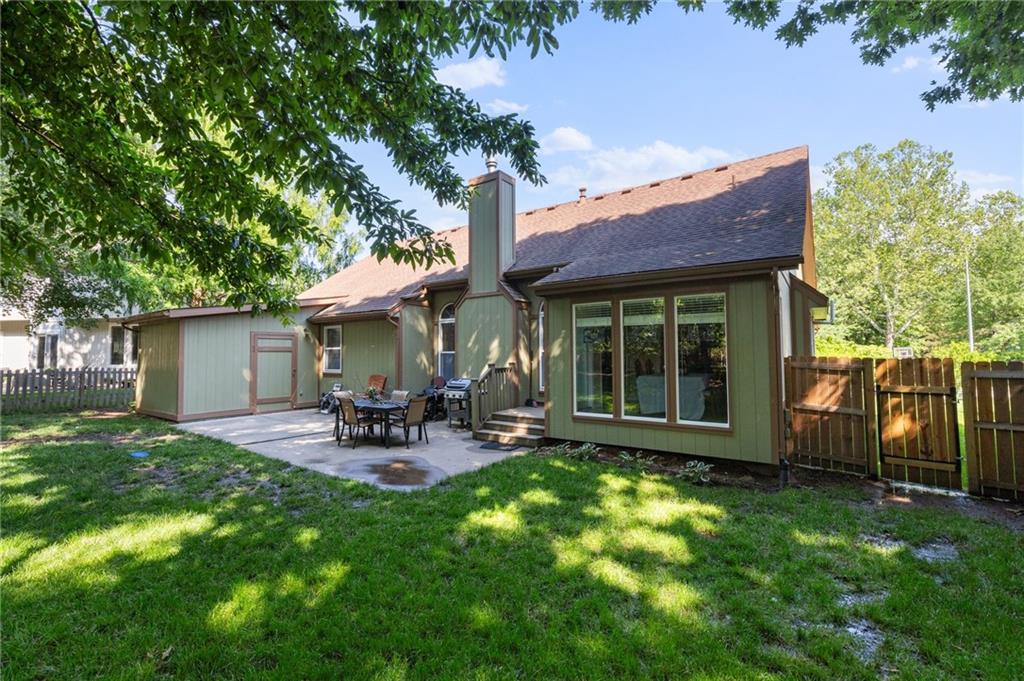 12484 S Hallet Street