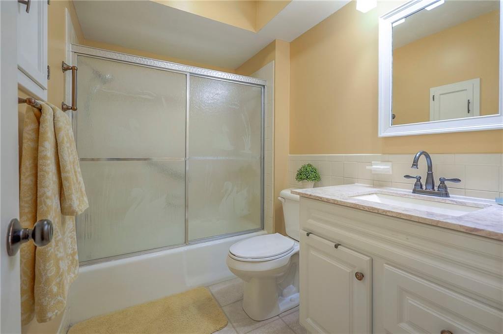 2108 E Sleepy Hollow Drive