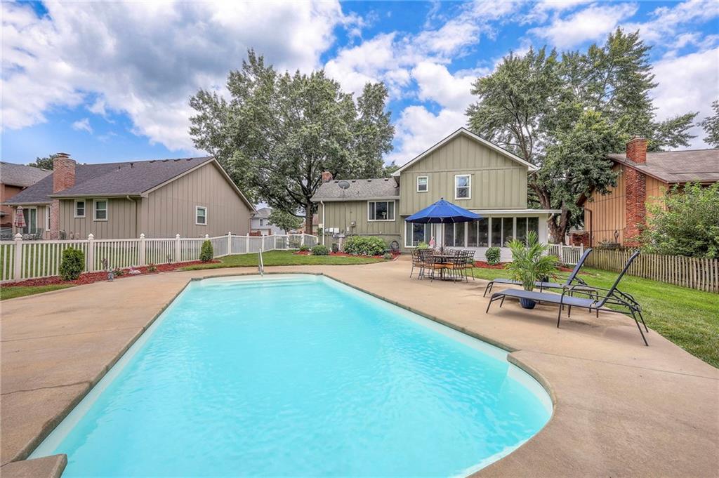 2108 E Sleepy Hollow Drive