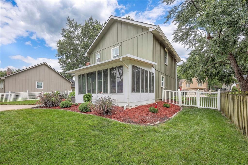 2108 E Sleepy Hollow Drive