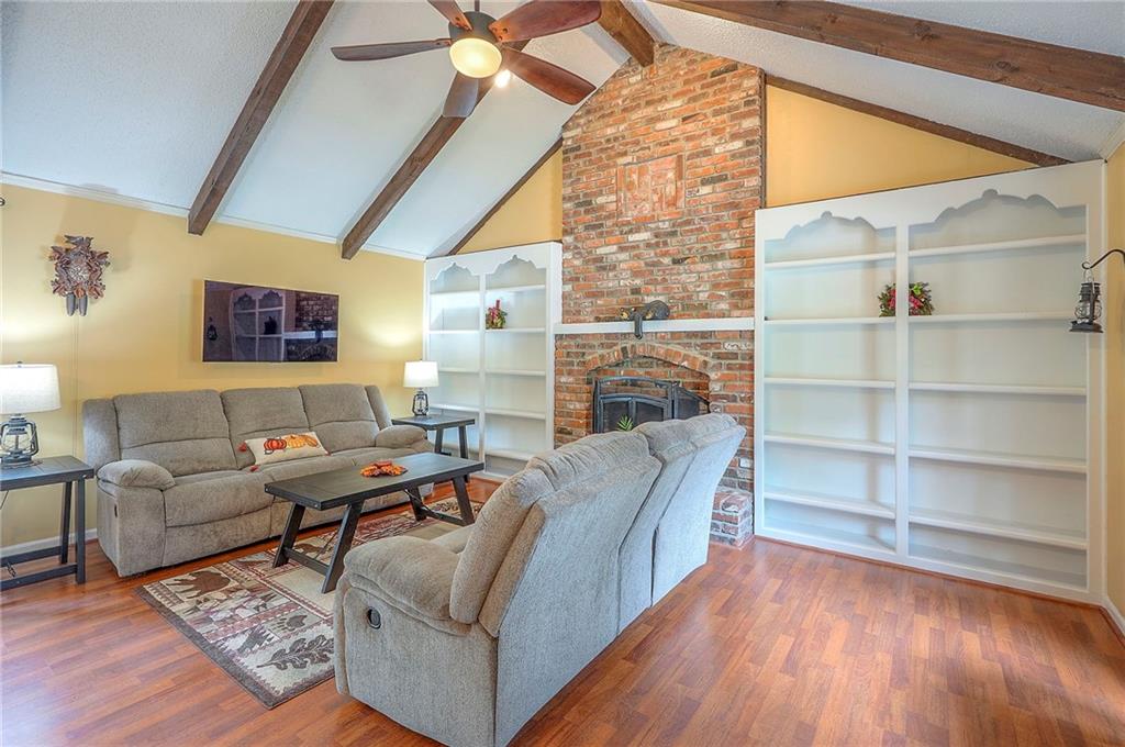 2108 E Sleepy Hollow Drive