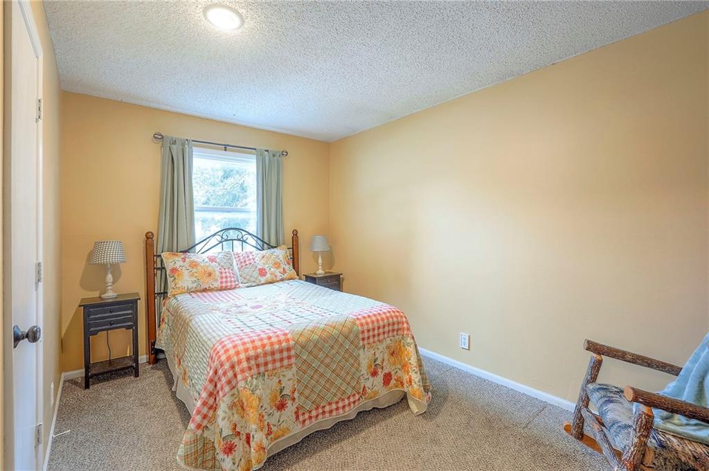 2108 E Sleepy Hollow Drive