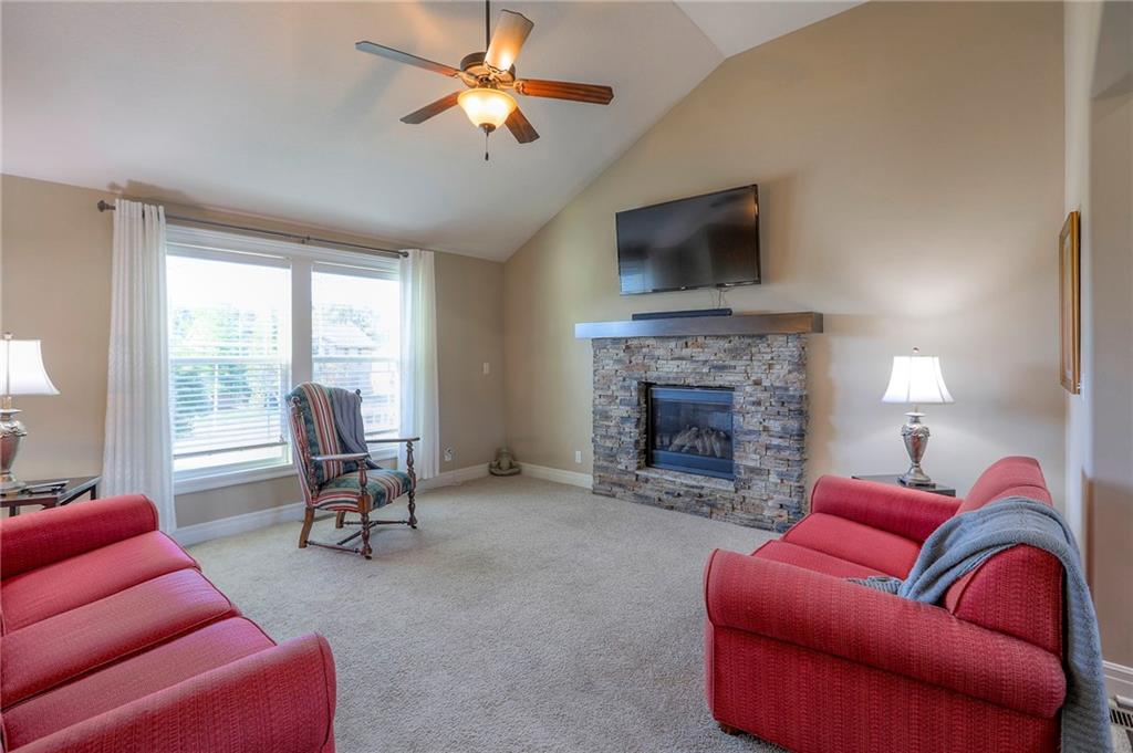 19586 W 121st Street