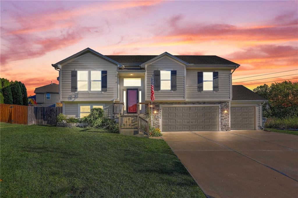 19586 W 121st Street