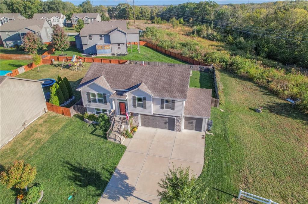 19586 W 121st Street