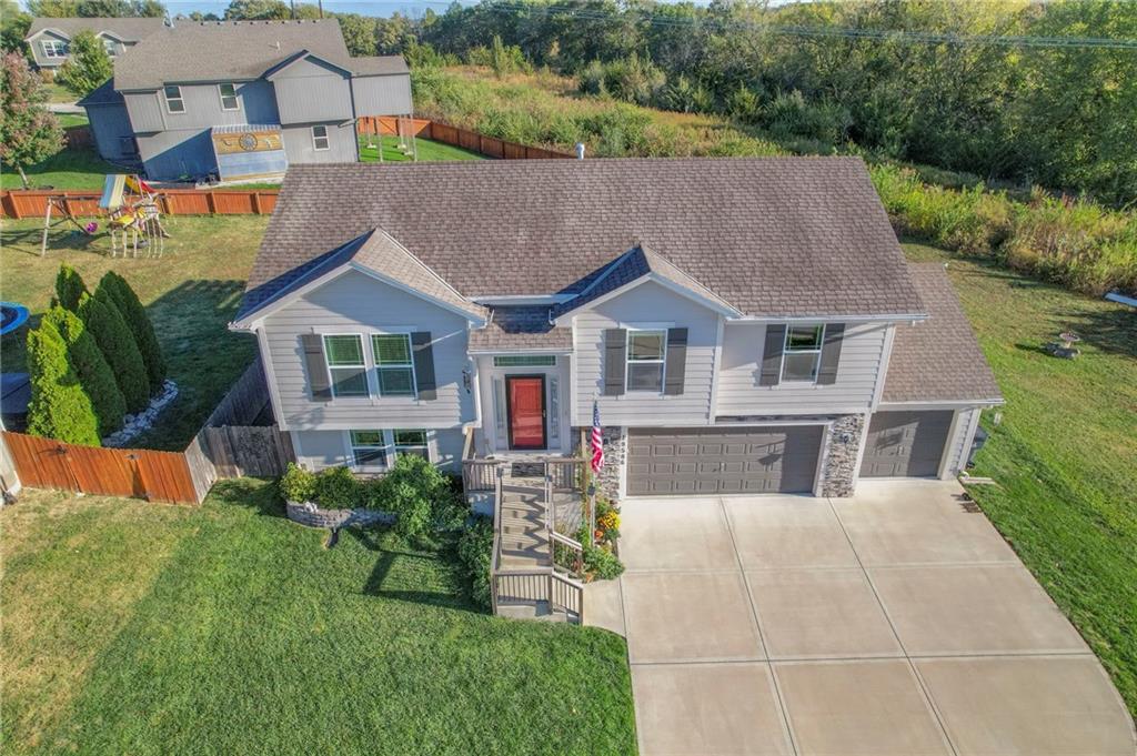 19586 W 121st Street