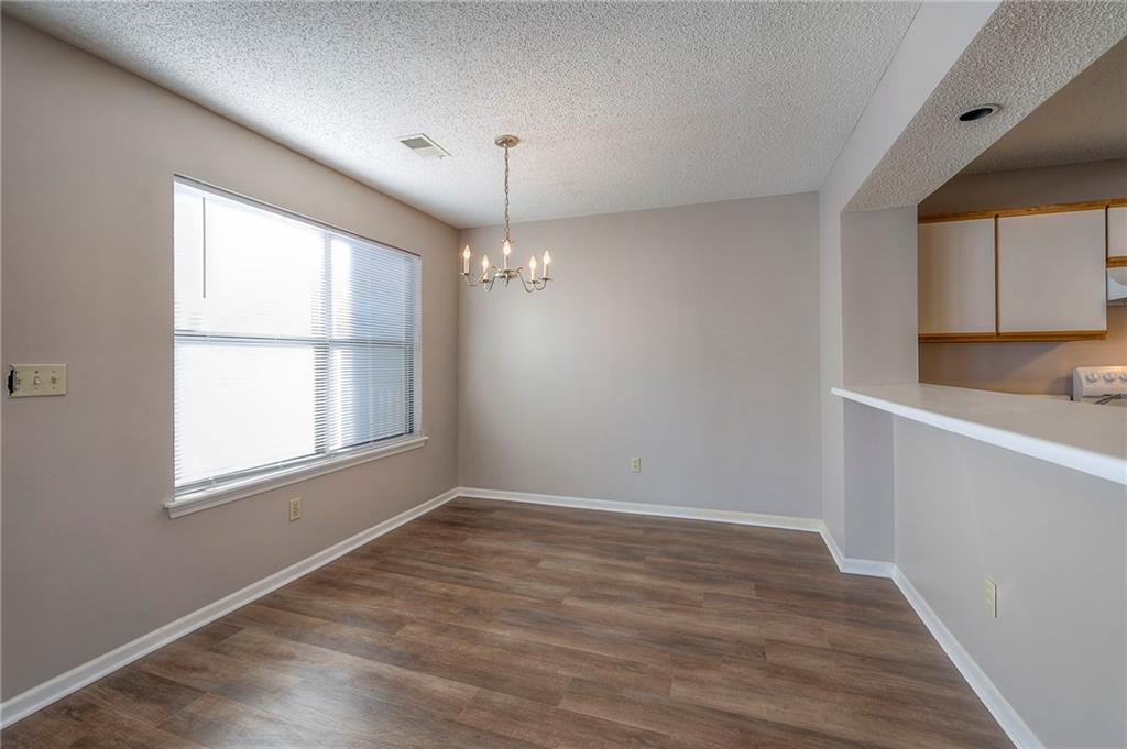 8848 W 106th Terrace