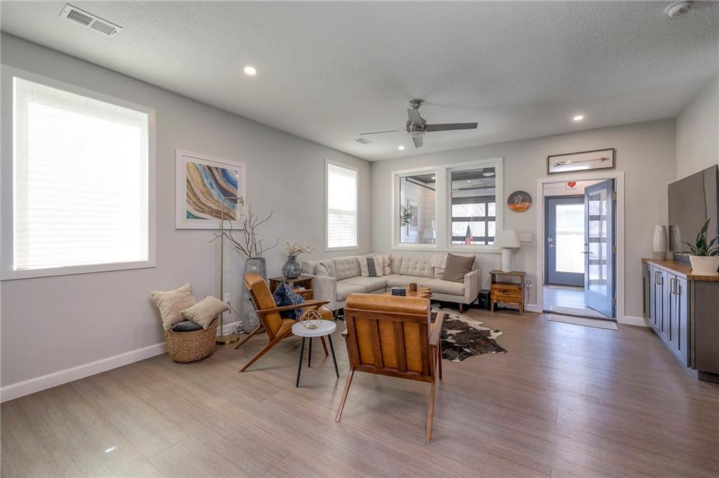 7616 Washington Street