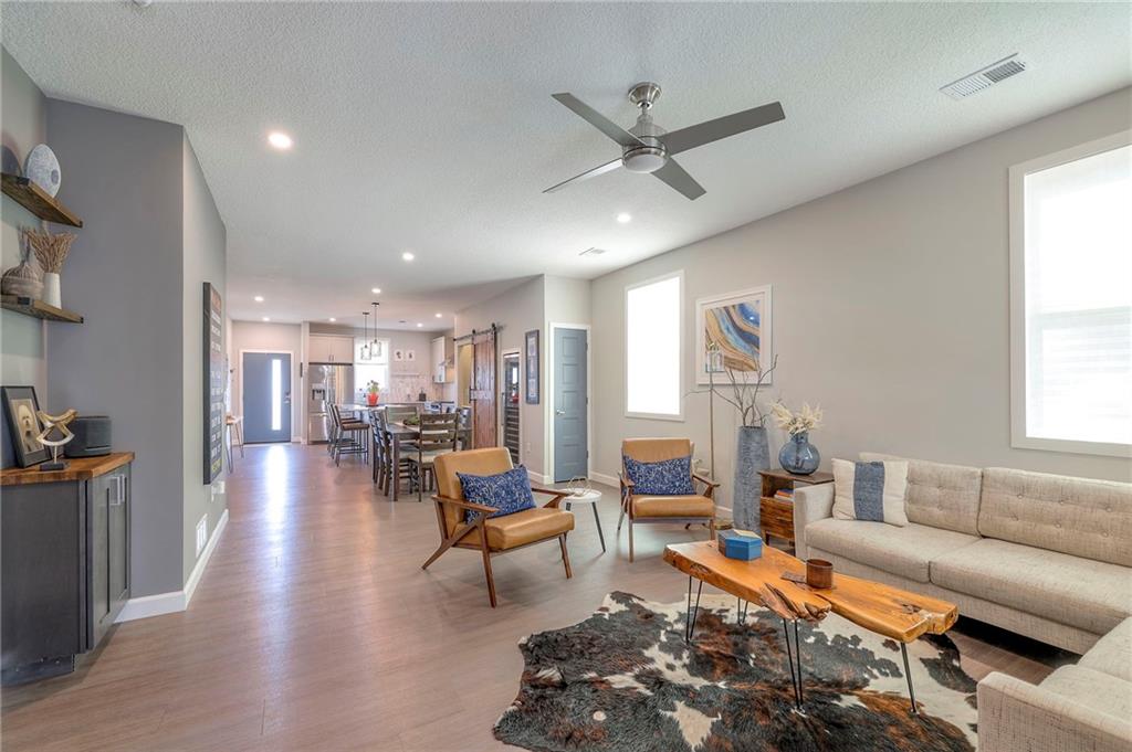 7616 Washington Street