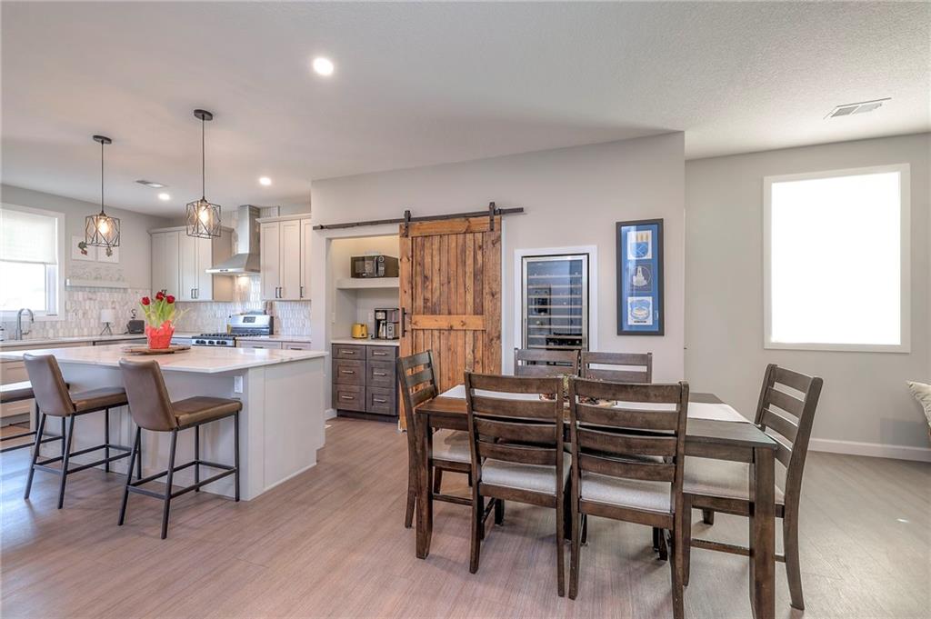 7616 Washington Street