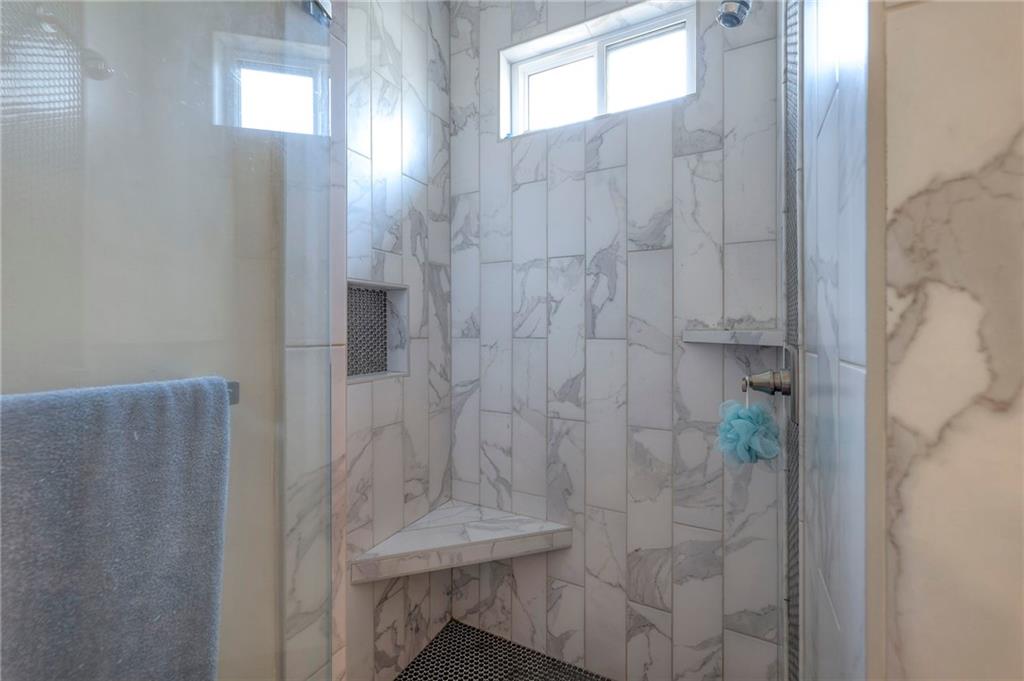 7616 Washington Street