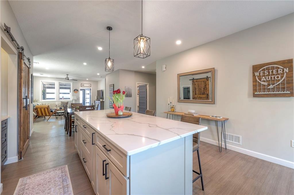 7616 Washington Street