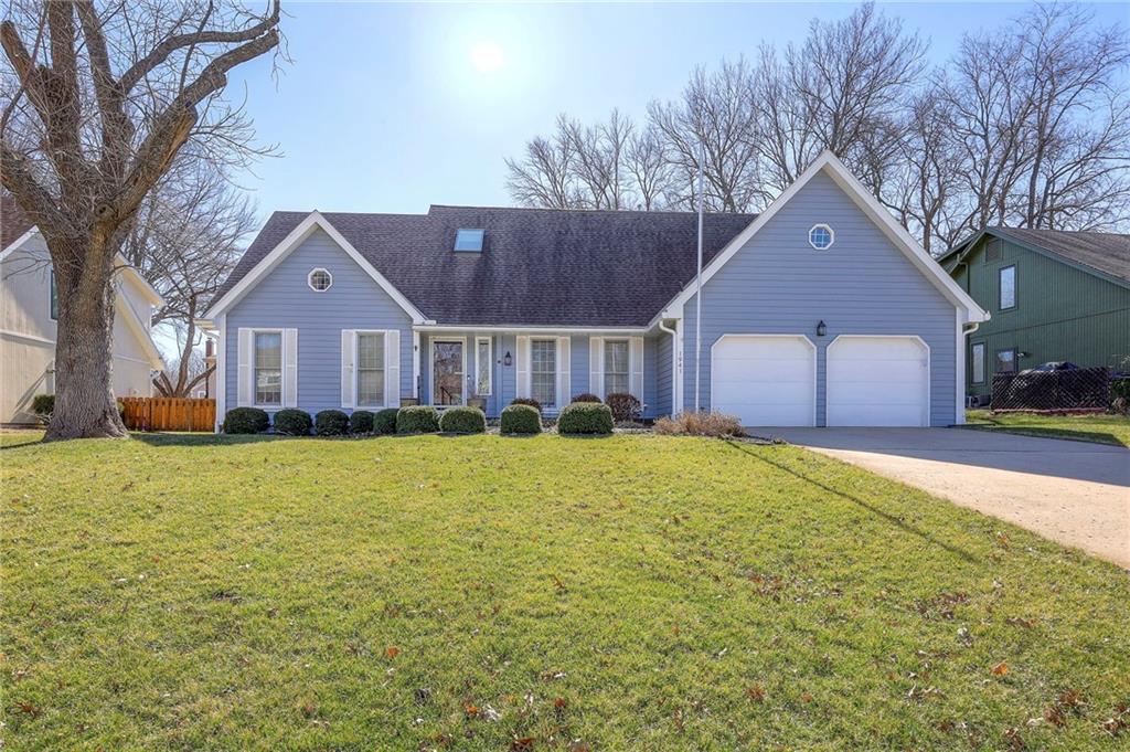 1941 E Frontier Lane